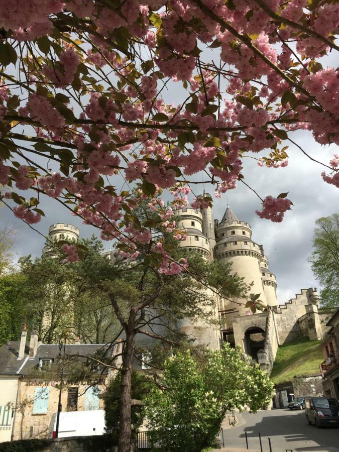 Holiday Home Castle View Pierrefonds Ngoại thất bức ảnh